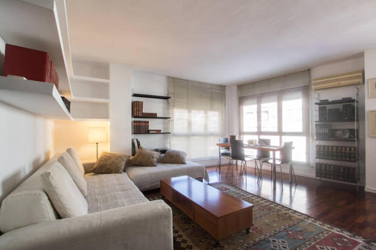 Apartamento Centro&Chic Alicante Bagian luar foto